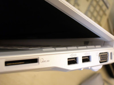 [EEEPC]深入評析EEEPC使用優缺點 & 近距離寫真！ - 阿祥的網路筆記本