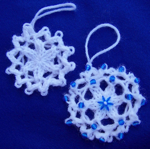 Snowflakes, Loomed Free Knitting Pattern from the Loom ...