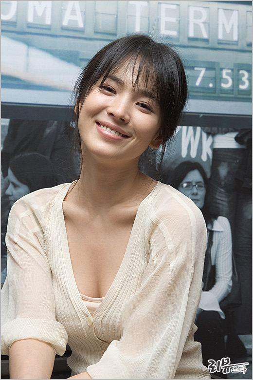 song hye kyo wallpaper. Song Hye-Gyo (송혜교) Sexy