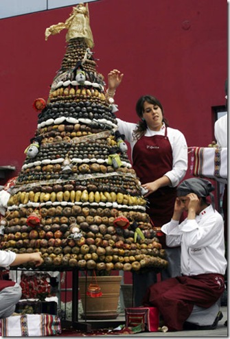 Chilian Potato Christmas Tree