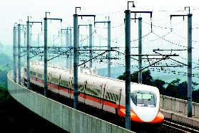 [Kuso]最好是時速300KM的高鐵可以三秒鐘之內停下來！ - 阿祥的網路筆記本